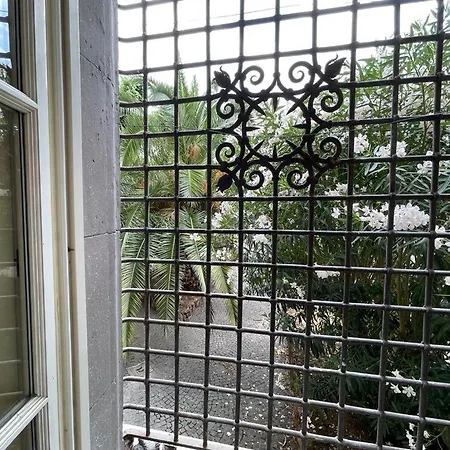 Apartment Deromatality Vaticano Piazza Di Spagna Colosseo Rom